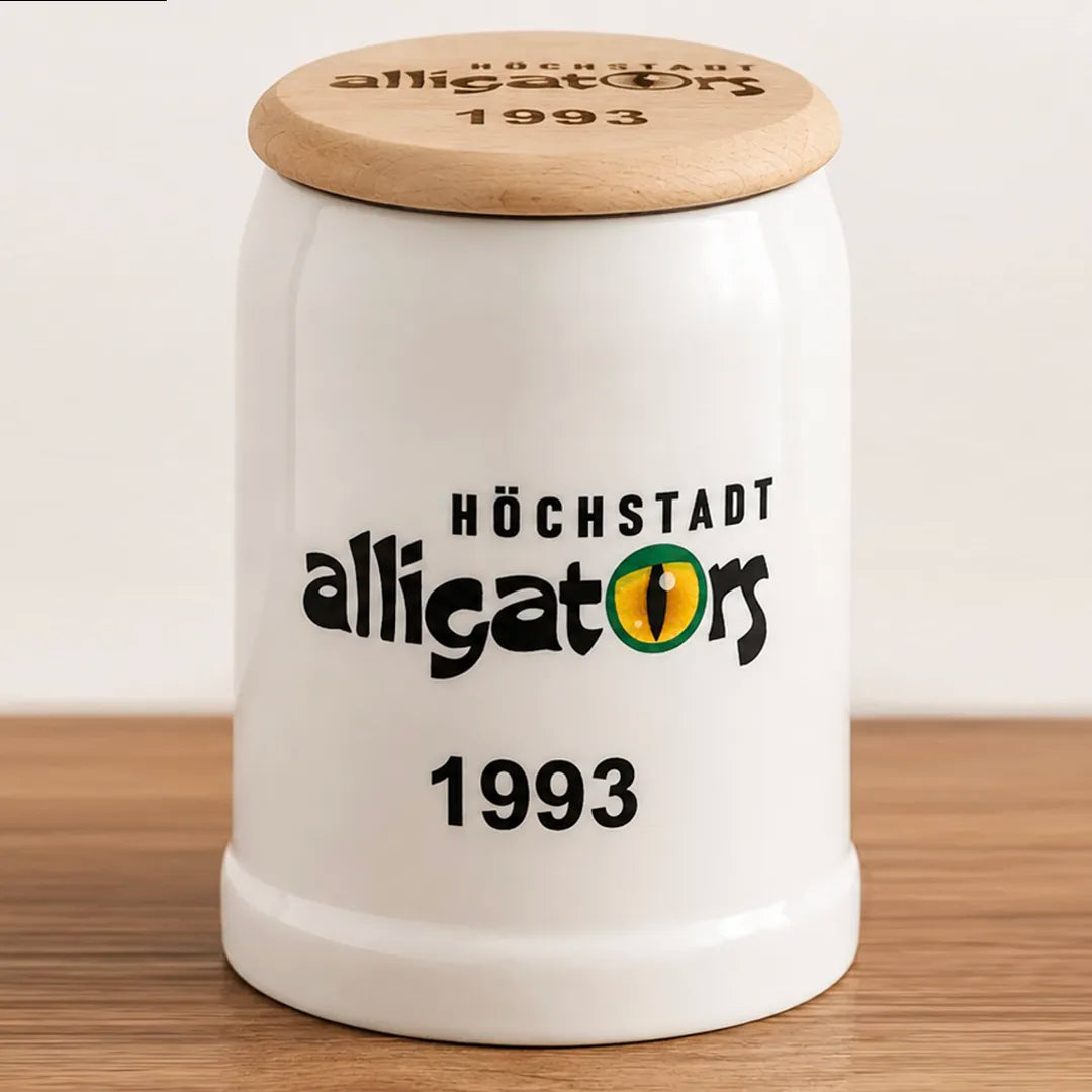 Bierkrug mit Holzdeckel im Design der Höchstadt Alligators